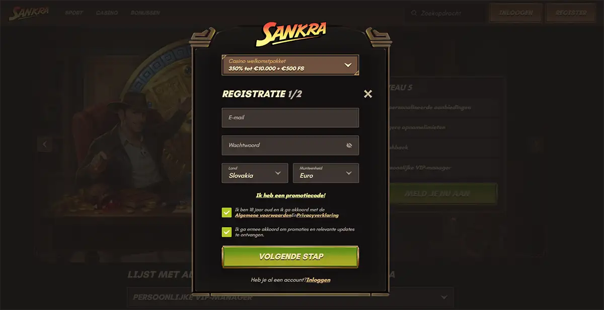 Sankra casino registration popup in Dutch showing a casino welcome package, email and password fields, country and currency selectors, consent checkboxes and a “Volgende stap” button over a dark VIP banner background.